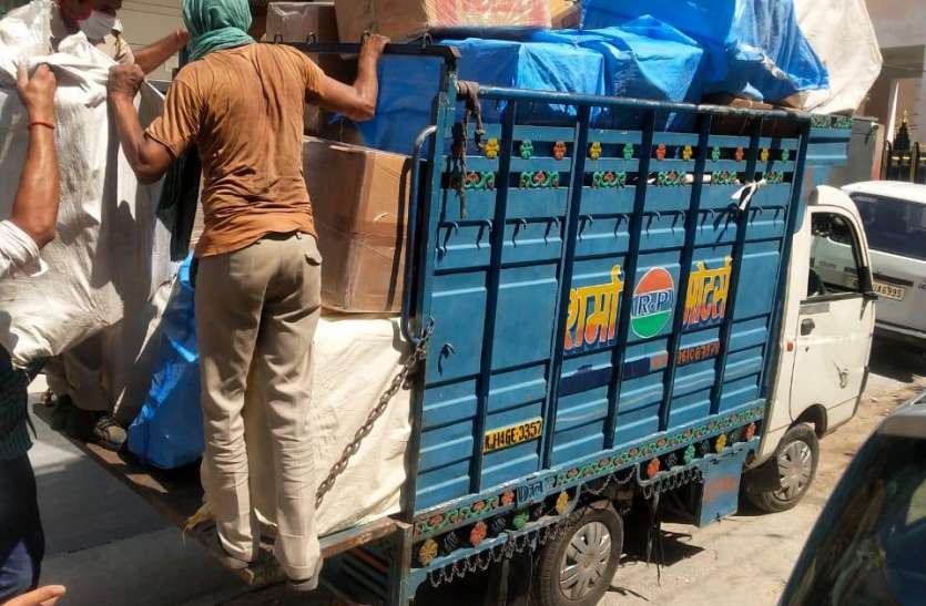 गुटखा व्यापारी सहित दो जने गिरफ्तार गुटखा व्यापारी सहित दो जने गिरफ्तार