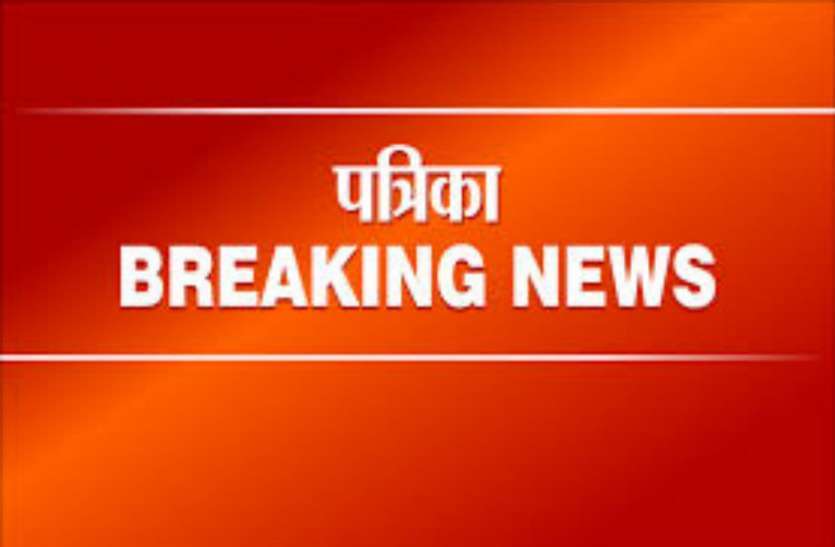 Big Breaking: बालोद में मिला 23 वर्षीय कोरोना पॉजिटिव युवक,छत्तीसगढ़ में कुल संक्रमितों की संख्या 60 बड़ा खुलासा : अस्पताल में लापरवाही, रेड जोन इंदौर से आए ठेकेदार, देखें VIDEO