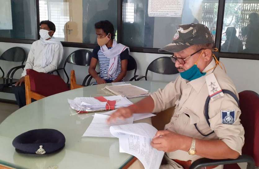 police वीडियो न बनाने पर अफसर की फटकार के बाद ब्रेन हेमरेज, अस्पताल में तोड़ा दम