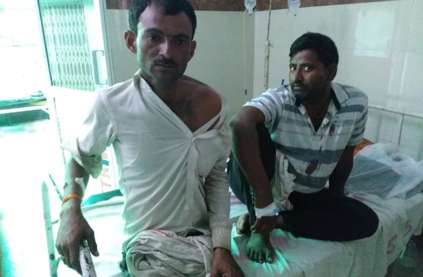हंसराज का पुरा में चली गोली, तीन घायल हंसराज का पुरा में चली गोली, तीन घायल