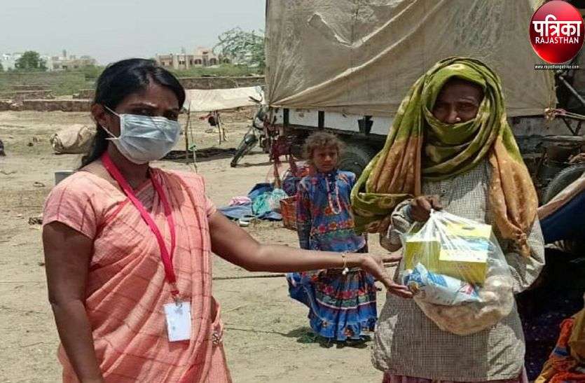 प्रसूता के ‘दर्द’ पर लगाया मरहम, पहुंचे कर्मवीर प्रसूता के ‘दर्द’ पर लगाया मरहम, पहुंचे कर्मवीर