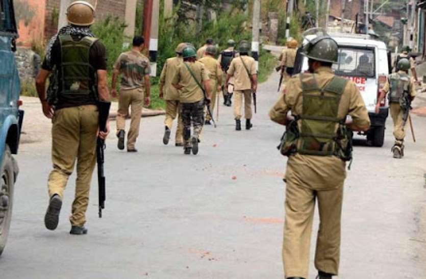 terrorist attack in india त्यौहार पर देश को दहलाने के लिए आए 4 युवक गिरफ्तार, टारगेट पर थे कई बड़े नेता