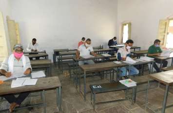 1,81000 उत्तर पुस्तिकाओं में 9000 का मूल्यांकन कार्य शेष 1,81000 उत्तर पुस्तिकाओं में 9000 का मूल्यांकन कार्य शेष