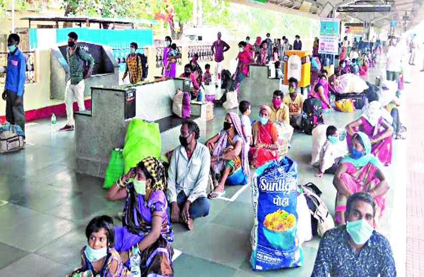 migrant workers नागौर जिले में 79 हजार प्रवासी श्रमिकों की बनी सूची, 23942 हजार ने मांगा काम, अब तक 3 को मिला रोजगार
