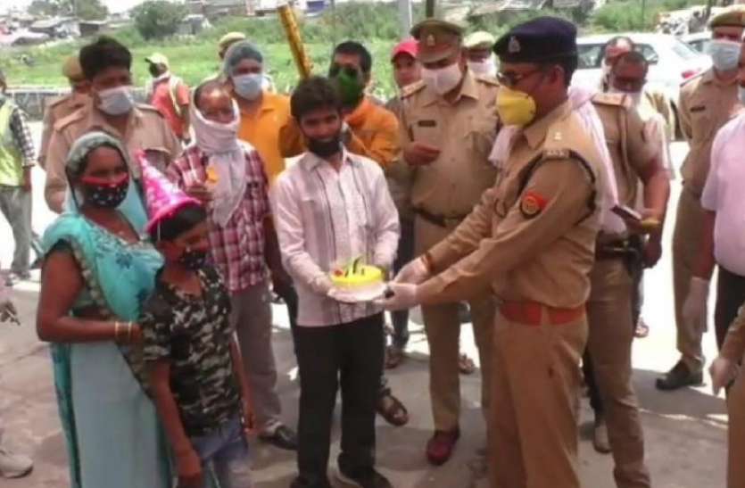 majdoor.jpg Coronavirus: बेबस पिता के फोन पर केक लेकर पुलिस, हर कोई करने लगा सैल्यूट