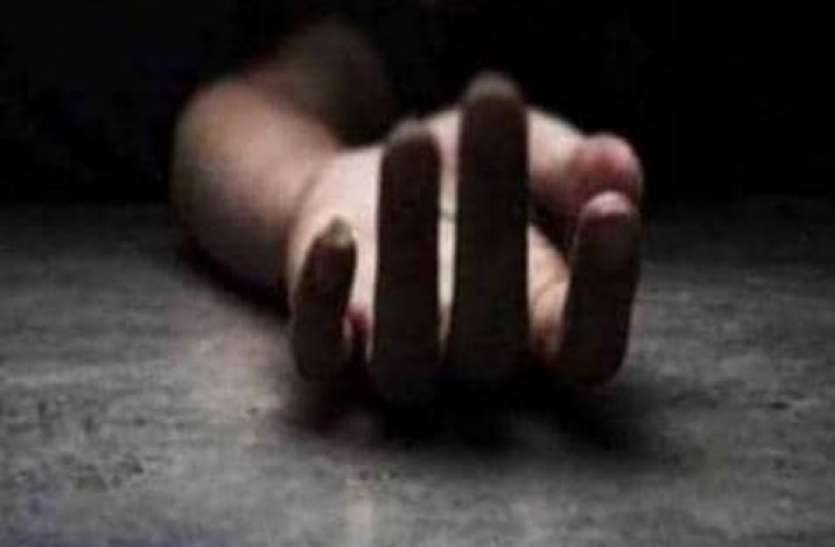 murder2.jpg यूपी: प्रेमिका से मिलने उसके घर पहुंचे प्रेमी की पीट-पीटकर हत्या