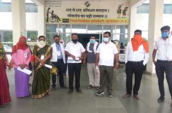 भारतीय मजदूर संघ ने कालादिवस मनाते किया आंदोलन भारतीय मजदूर संघ ने कालादिवस मनाते किया आंदोलन