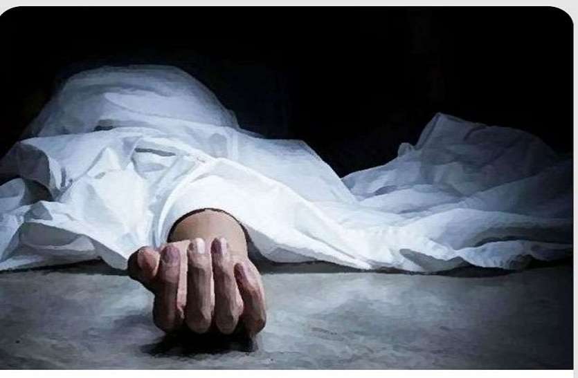 बिहार में क्वारेंटाइन केंद्रों की बदहाली में जुड़ा काला अध्याय, मरीज ने की खुदकुशी बिहार में क्वारेंटाइन केंद्रों की बदहाली में जुड़ा काला अध्याय, मरीज ने की खुदकुशी