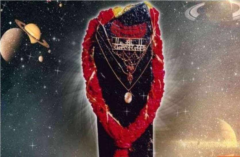 शनि जयंतीः शनि की ढैय्या से मुक्ति के लिए आज जरूर करें ये सरल उपाय शनि जयंतीः शनि की ढैय्या से मुक्ति के लिए आज जरूर करें ये सरल उपाय