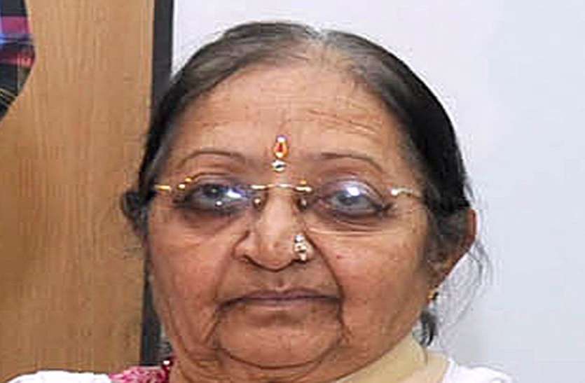 shyamala_bhave.jpg नहीं रहीं संगीत की दोनों धाराओं को साधनेवाली श्यामला