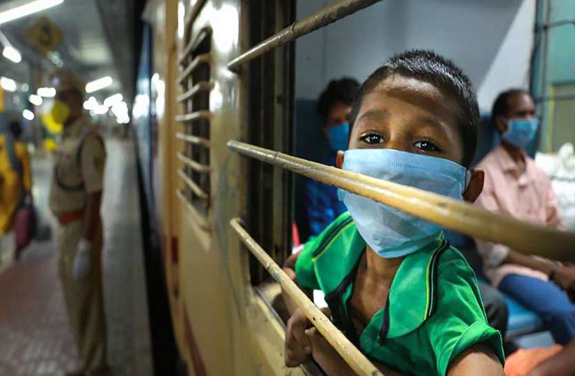 special_trains_06.jpg अब आत्मनिर्भर मध्यप्रदेश : इंदौर-भोपाल इंडस्ट्रियल कॉरीडोर पर हो काम, खुलेगा नए विकास का द्वार