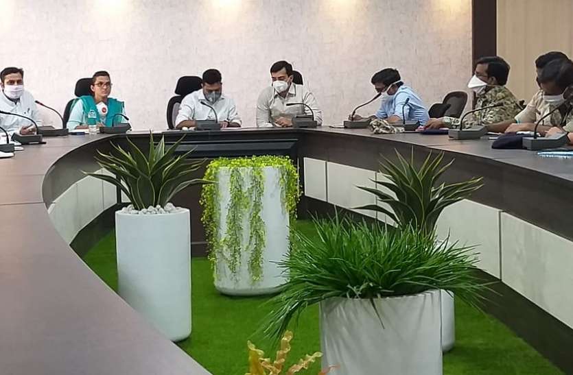 कंटेनमेंट क्षेत्र की सीसीटीवी से होगी निगरानी कंटेनमेंट क्षेत्र की सीसीटीवी से होगी निगरानी