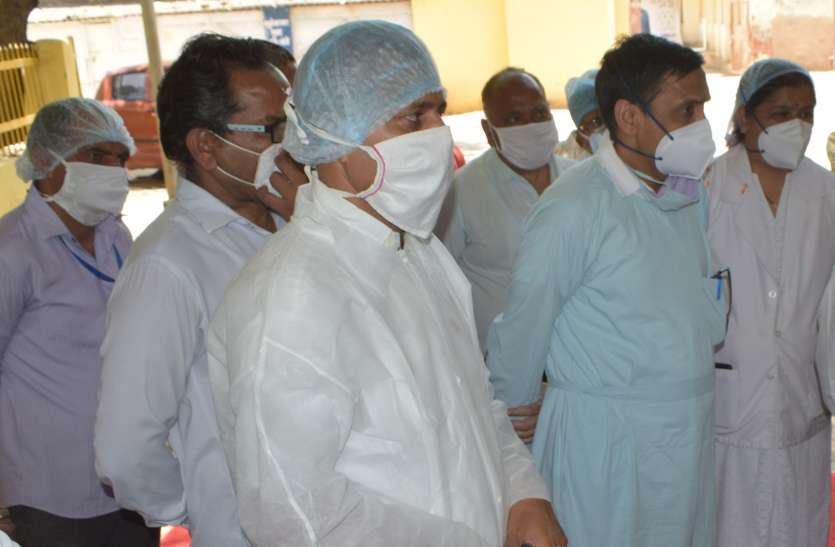In-charge relief to in-charge and co-in-charge employees in quarantine centers क्वॉरंटीन सेंटरों में लगाए प्रभारी व सह प्रभारियों को लगातार ड्यूटी में राहत