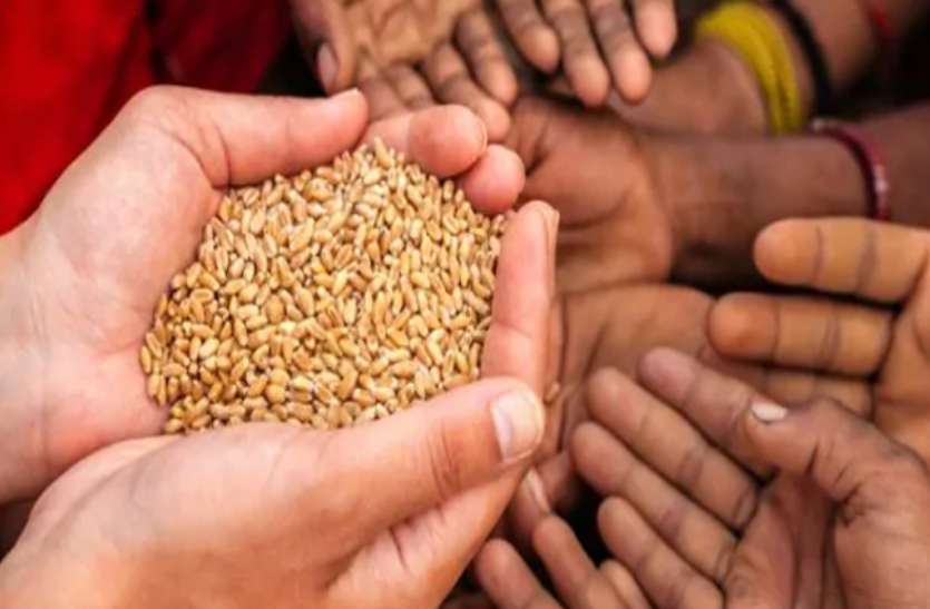लॉकडाउन में मिली थी गरीबों को राहत, जेब भर रही है राशन माफियाओं की लॉकडाउन में मिली थी गरीबों को राहत, जेब भर रही है राशन माफियाओं की
