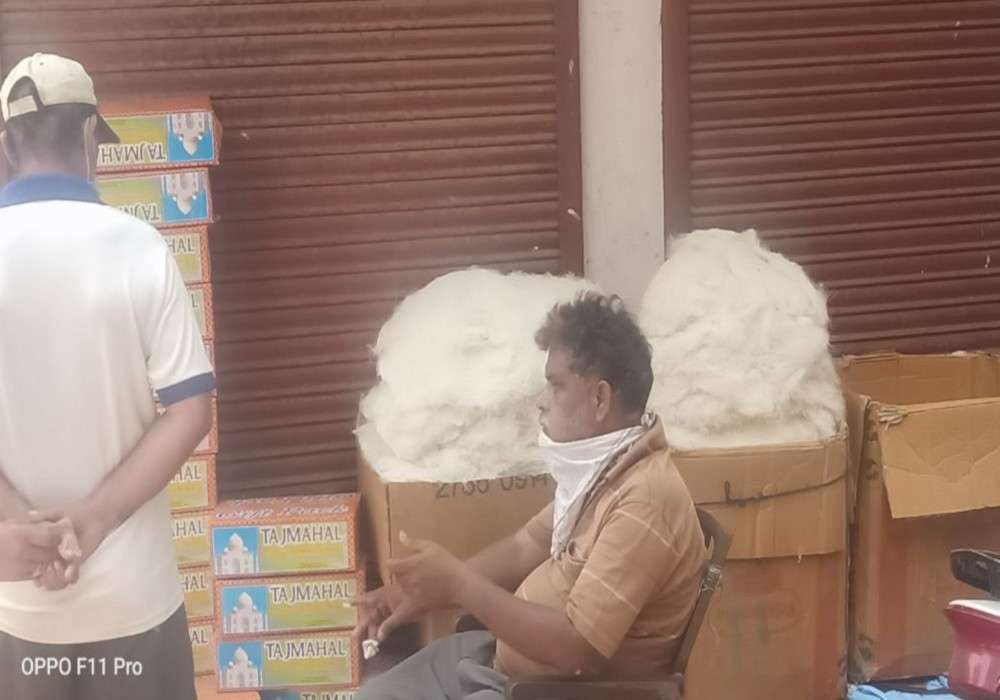 ईद पर धागे से भी बारीक बिकने वाली बनारसी सेवईं बाजार से गायब