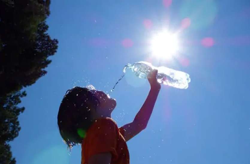 Weather: march heated as a april summer, mercury increase मौसम: मार्च में अप्रैल की गर्मी झुलसा रही, पारा पहुंचा पांच डिग्री ऊपर