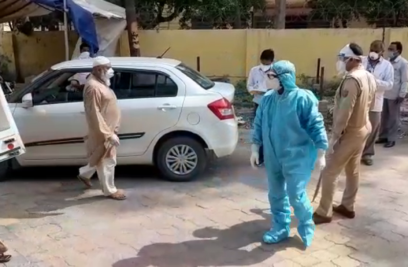 vlcsnap-2020-05-23-14h07m44s651.png Shamli: Eid मनाने Mumbai से आए थे दो भाई, Corona पॉजिटिव मिलने पर डॉक्टर भी हुआ क्वारंटाइन