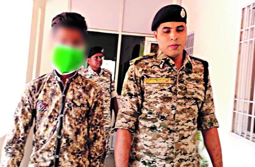 When Pbji refused to play, he ran away from home, Rajnandgaon in truck, Nagpur then left for Mumbai ... पब्जी खेलने मना किया तो घर से भागा, ट्रक में राजनांदगांव, नागपुर फिर मुंबई के लिए निकला ...