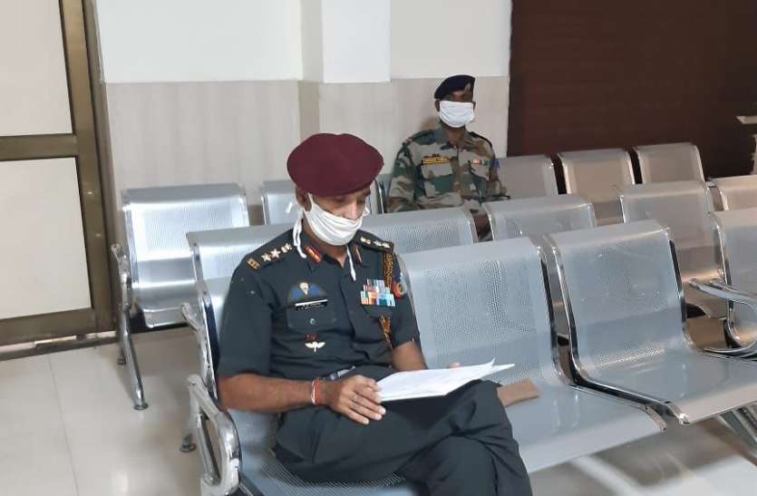 Army personnel in danger from Kovid-19 Center at Veterinary College वेटनरी कालेज में कोविड-19 सेंटर से खतरे में पड़ सकते हैं सेना के जवान ओर घोड़े
