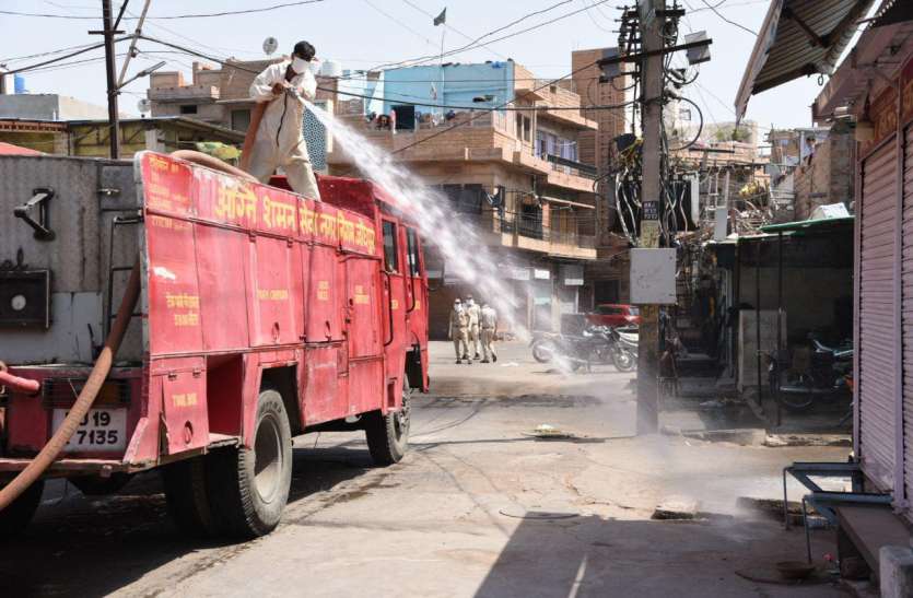 coronavirus rate decreased in jodhpur due to lockdown and curfew होम डिलीवरी से हुआ संक्रमण का 'लॉकडाउन', जोधपुर का 50 प्रतिशत अब तक है कंटेनमेंट जोन