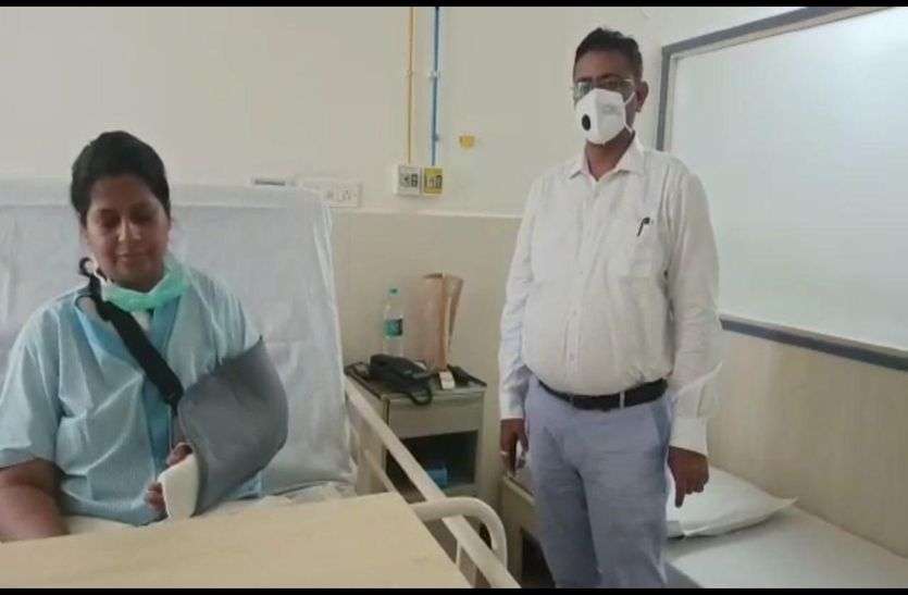 DFO AJMER Animal attack: अचानक भालू ने किया अटैक, उप वन संरक्षक घायल