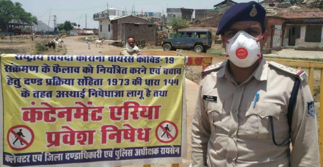 ये घर र्इद मनाने नहीं जा रहे ताकि आपकी र्इद मुबारक हो, आपकी सेवा के लिए छोड़ दिये रोजे