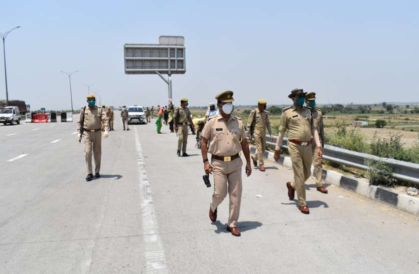 police_1.jpg Lockdown 4.0 छूट के बाद फिर बंदिशें, आज से बंद होगा बाजार