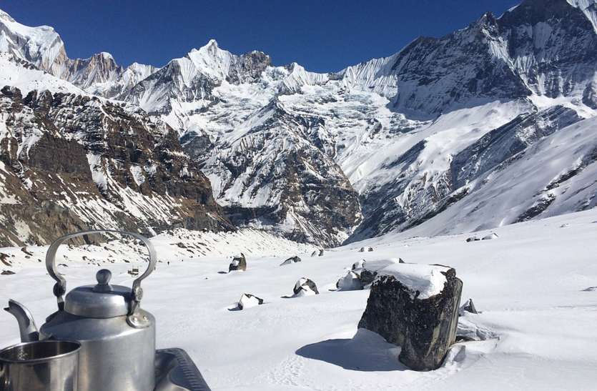 बर्फ के बीच खाना बनाने के लिए कानपुर का चूल्हा बना सेना की पहली पसंद बर्फ के बीच खाना बनाने के लिए कानपुर का चूल्हा बना सेना की पहली पसंद