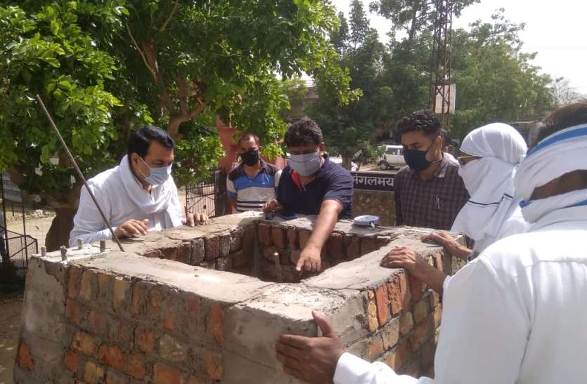 कॉलेज में लगेगी राजेश पायलट की मूर्ति कॉलेज में लगेगी राजेश पायलट की मूर्ति