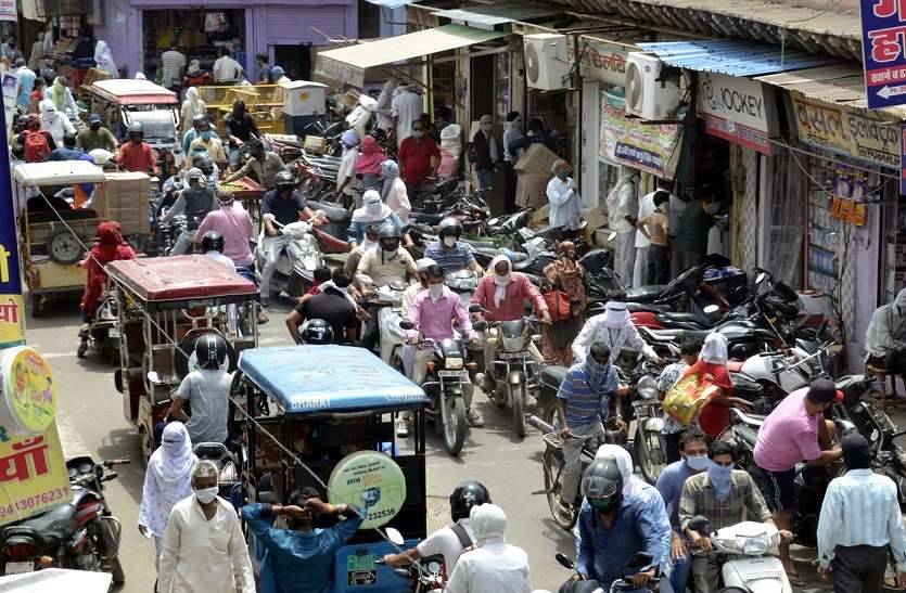 सावधान...हर दिन बेचते रहे सैकड़ों ग्राहकों को सब्जियां, अब दोनों ही निकले कोरोना संक्रमित सावधान...हर दिन बेचते रहे सैकड़ों ग्राहकों को सब्जियां, अब दोनों ही निकले कोरोना संक्रमित