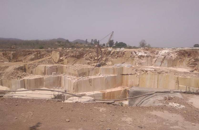Marble mine harvester #patrikabuildupindia बंजर खेतों में हरियाली, रोजगार में स्थानीयता से बदलेगी तकदीर