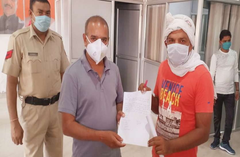 माल्ट कंपनियां कर रही स्वास्थ्य से खिलवाड़ माल्ट कंपनियां कर रही स्वास्थ्य से खिलवाड़