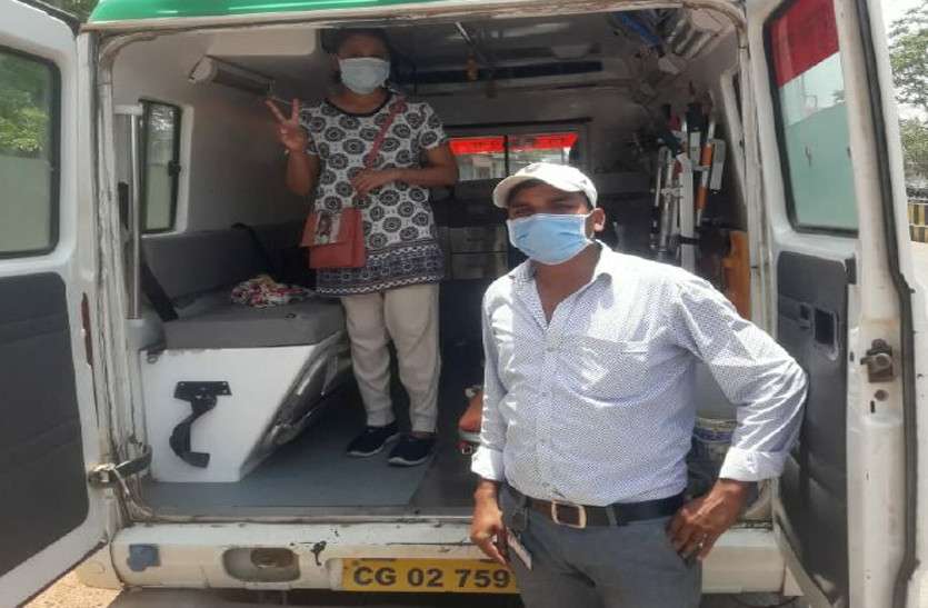 एम्स में कैसा होता है कोरोना पॉजिटिव का रुटीन, जानिए राजिम की छात्रा की जुबानी एम्स में कैसा होता है कोरोना पॉजिटिव का रुटीन, जानिए राजिम की छात्रा की जुबानी
