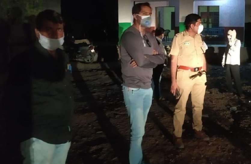 मुबई के रास्ते बूंदी पहुंचा कोरोना संक्रमण, बूंदी जिला अब तक था ग्रीन जोन में मुबई के रास्ते बूंदी पहुंचा कोरोना संक्रमण, बूंदी जिला अब तक था ग्रीन जोन में