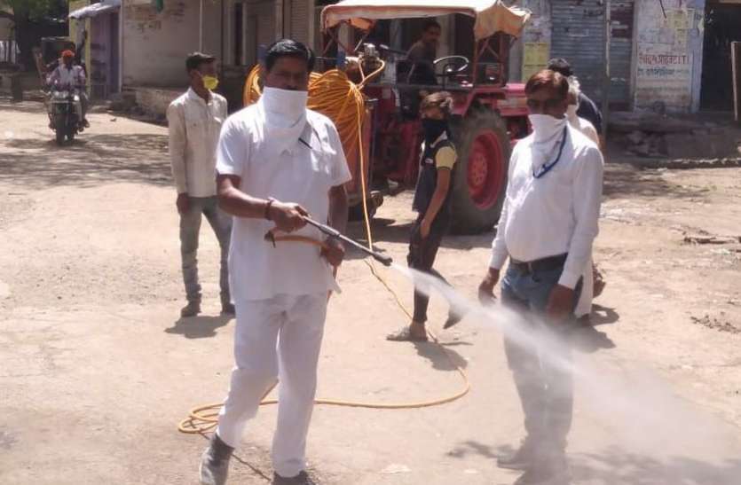 coronavirus in jhalawar राजस्थान में यहां हैंडपंप से कोरोना फैलने का अंदेशा, किया बंद, सामने आए 143 पॉजिटिव