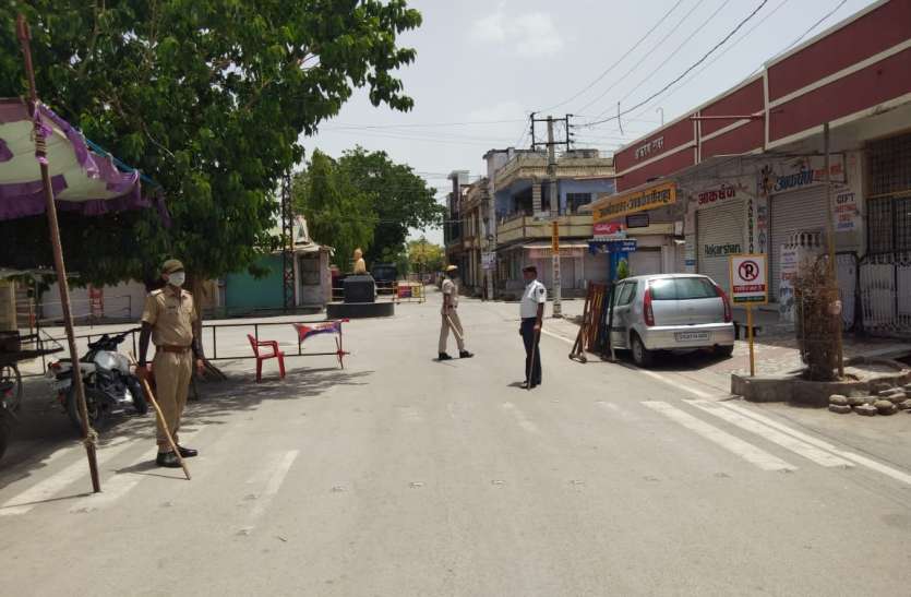 आखिर निम्बाहेड़ा में खुली कफ्र्यू में छूट की राह आखिर निम्बाहेड़ा में खुली कफ्र्यू में छूट की राह