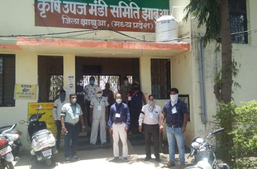 नए एक्ट में निजी कंपनी को ज्यादा स्वतंत्रता, पहले किसानों को थी स्वतंत्रता नए एक्ट में निजी कंपनी को ज्यादा स्वतंत्रता, पहले किसानों को थी स्वतंत्रता