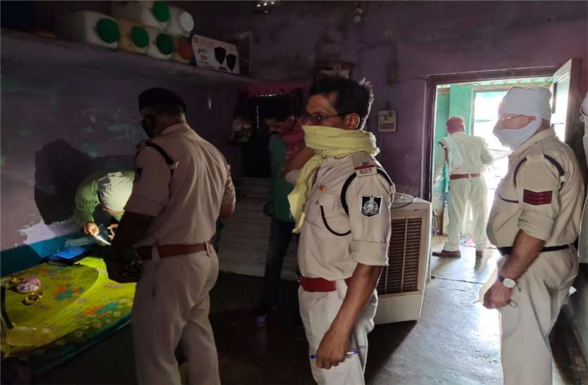 GRP called FSL if woman died in suspicious circumstances संदिग्ध परिस्थितियों में हुई महिला की मौत तो जीआरपी ने बुलाई एफएसएल, पढ़ें खबर