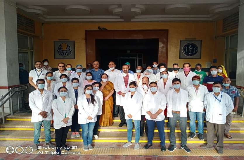 7777.jpeg एसएमएस मेडिकल कॉलेज में अब तक हुई 1 लाख कोरोना जांच