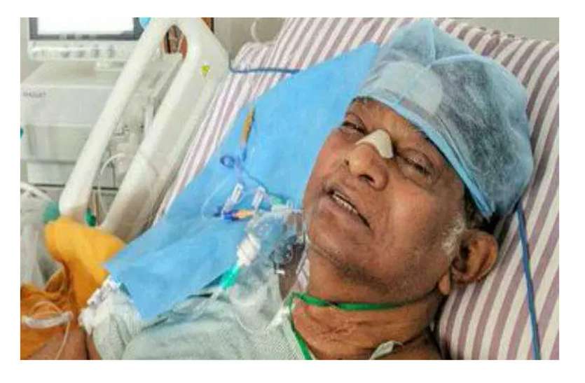 पूर्व सीएम जोगी को आया दूसरा हार्ट अटैक, हालत गंभीर, मस्तिष्क अभी भी नहीं कर रहा काम पूर्व सीएम जोगी को आया दूसरा हार्ट अटैक, हालत गंभीर, मस्तिष्क अभी भी नहीं कर रहा काम