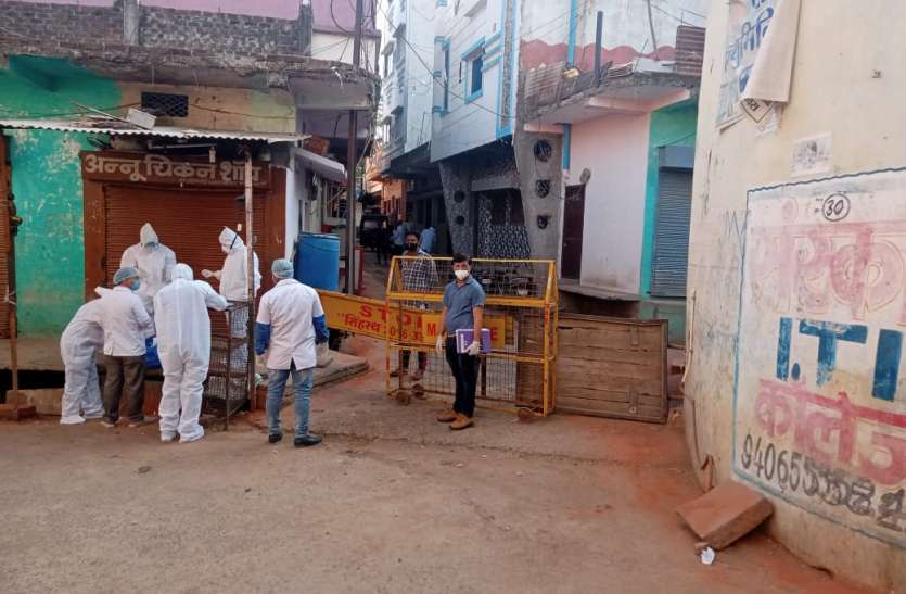 , वृद्धा की नहीं मिल पाई ट्रैवल हिस्ट्री, 20 लोगों को क्वारेंटीन किया, सुठालिया रोड कंटोनमेंट, उसे छोड़ पूरा शहर खुला रहेगा