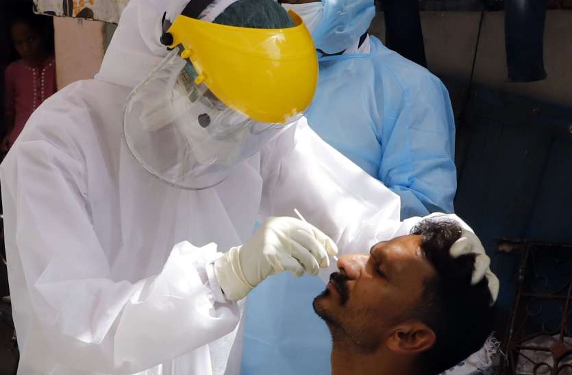 Coronavirus: गुजरात में बीते 24 घंटे में 372 नए कोरोना पॉजिटिव मरीज Coronavirus: गुजरात में बीते 24 घंटे में 372 नए कोरोना पॉजिटिव मरीज