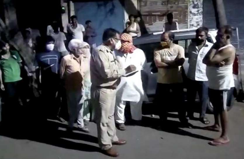 ghaziabad.jpg Ghaziabad: लॉकडाउन के बीच दो पक्ष भिड़े, फायरिंग में गोली लगने से ढेर हुआ एक युवक