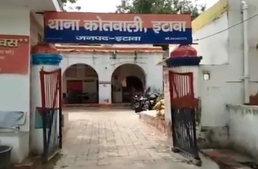 Etawah News इटावा में महिला सफाईकर्मी के साथ दबंगों ने की मारपीट, जांच में जुटी पुलिस
