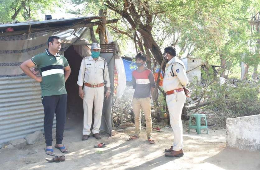प्रेम संबंधों के चलते 17 वर्षीय किशोर की हत्या, आरोपी को किया राउंडअप प्रेम संबंधों के चलते 17 वर्षीय किशोर की हत्या, आरोपी को किया राउंडअप