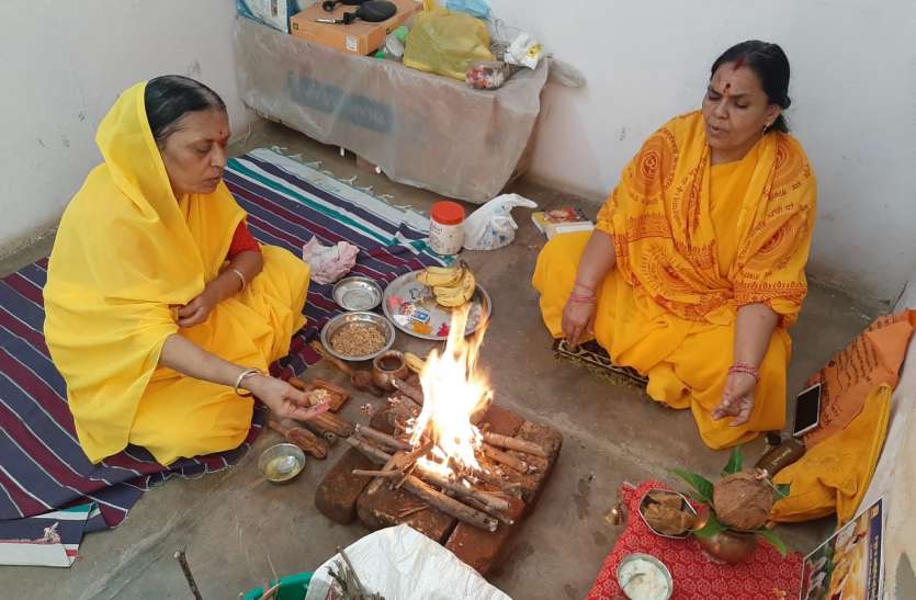 जिलेभर में हुआ ‘गृहे-गृहे’ गायत्री यज्ञ जिलेभर में हुआ ‘गृहे-गृहे’ गायत्री यज्ञ