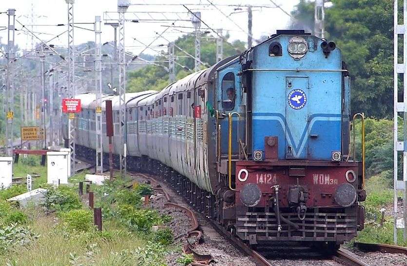 अहमदाबाद-दिल्ली स्पेशल ट्रेन का समय बदला अहमदाबाद-दिल्ली स्पेशल ट्रेन का समय बदला