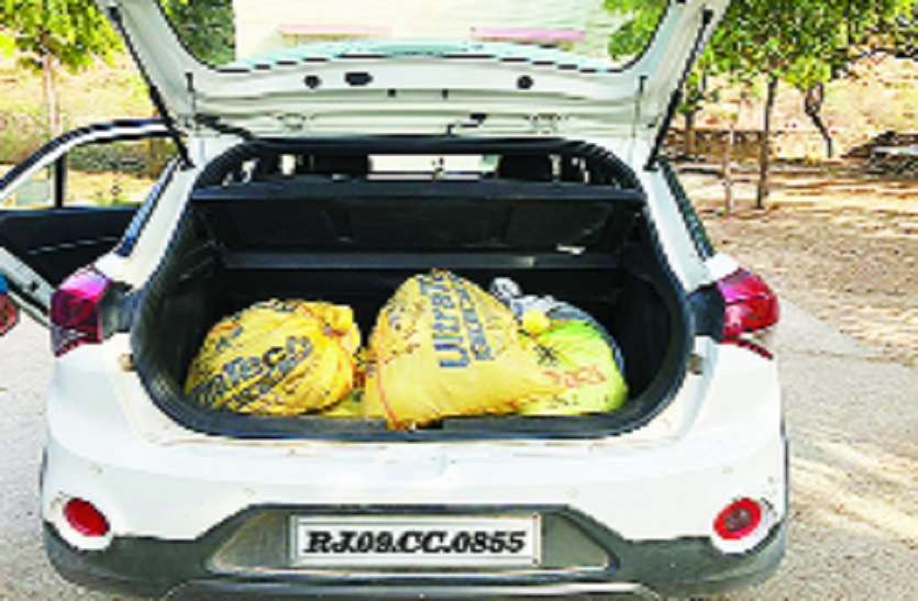 231 kg of opium, 58 quintal doda sawdust caught on toll points टोल नाकों पर दबिश देकर 231 किलो अफीम, 58 क्विंटल डोडा चूरा पकड़ा