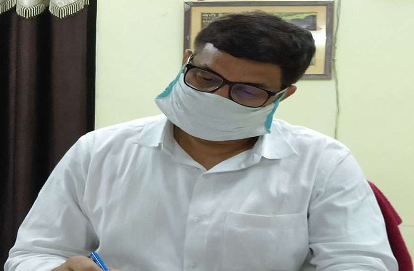 श्रमिकों की मुस्कान ने हर ली सारी पीड़ा श्रमिकों की मुस्कान ने हर ली सारी पीड़ा
