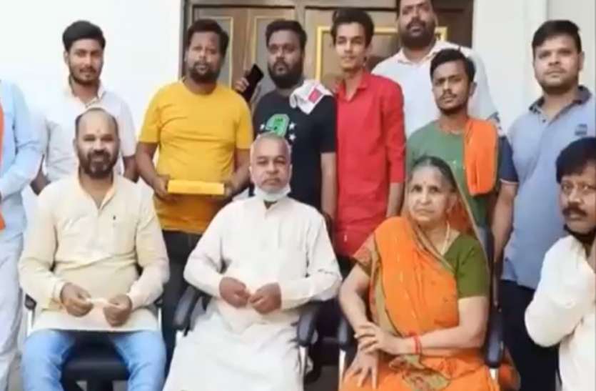 कन्नौज का लाल बना दिल्ली भाजपा प्रदेश अध्यक्ष, इतराई इत्र नगरी कन्नौज का लाल बना दिल्ली भाजपा प्रदेश अध्यक्ष, इतराई इत्र नगरी